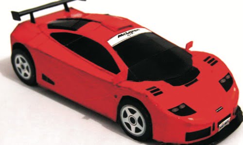 Paper model: McLaren F1